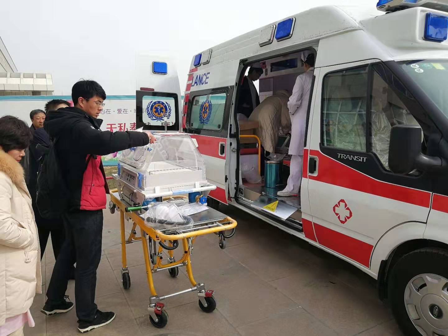 兴仁市救护车转院